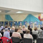 В Узденском районном доме культуры состоялась открытие выставки фотографий «Сердце милующее»